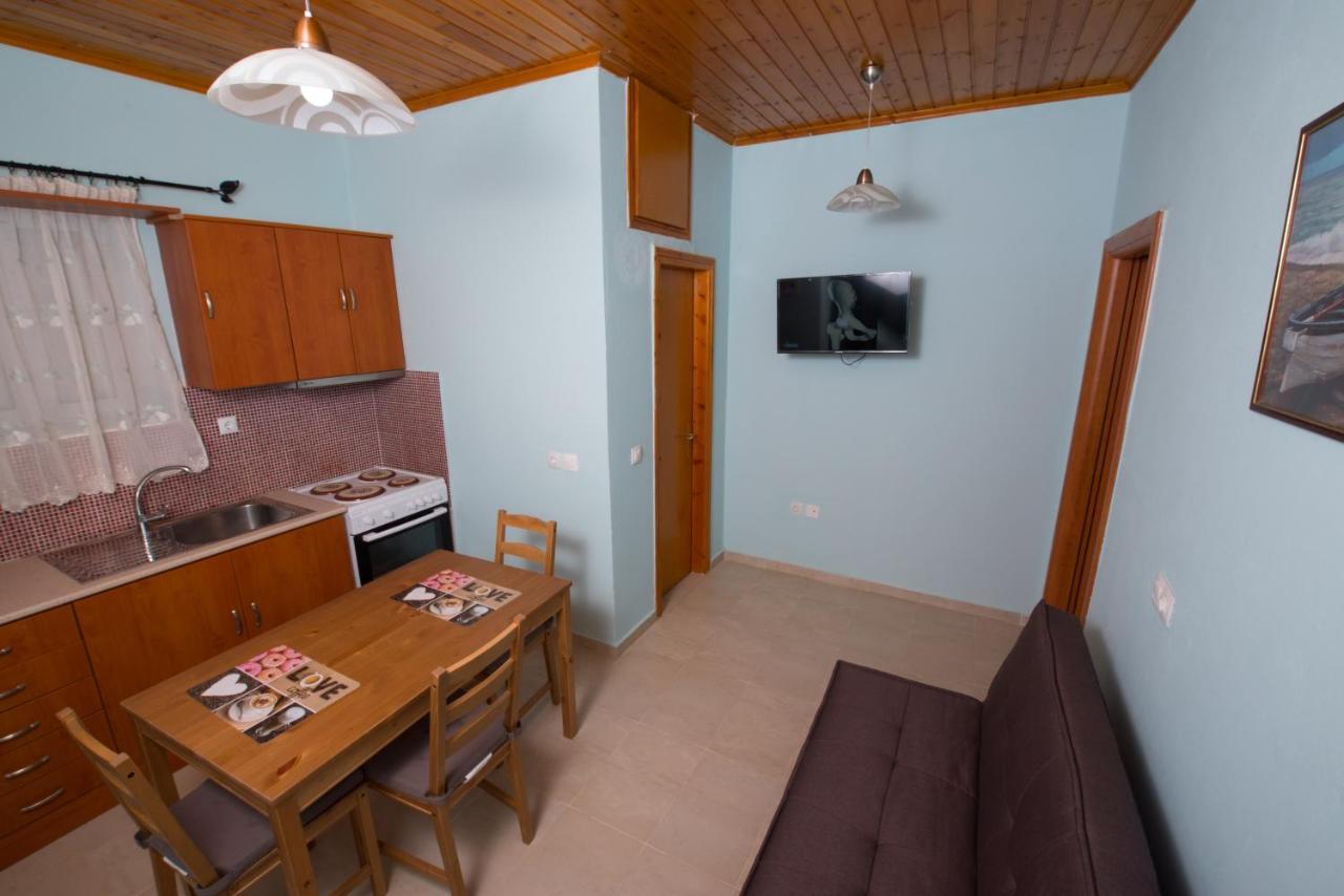 Πέτρινο Σπίτι Hotel Lazarata Ngoại thất bức ảnh